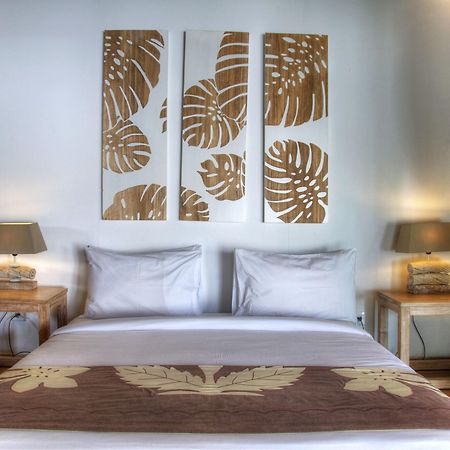 Villa Layla - Charming 2Br Villa In Oberoi - Prime Location! เซมินยัค ภายนอก รูปภาพ