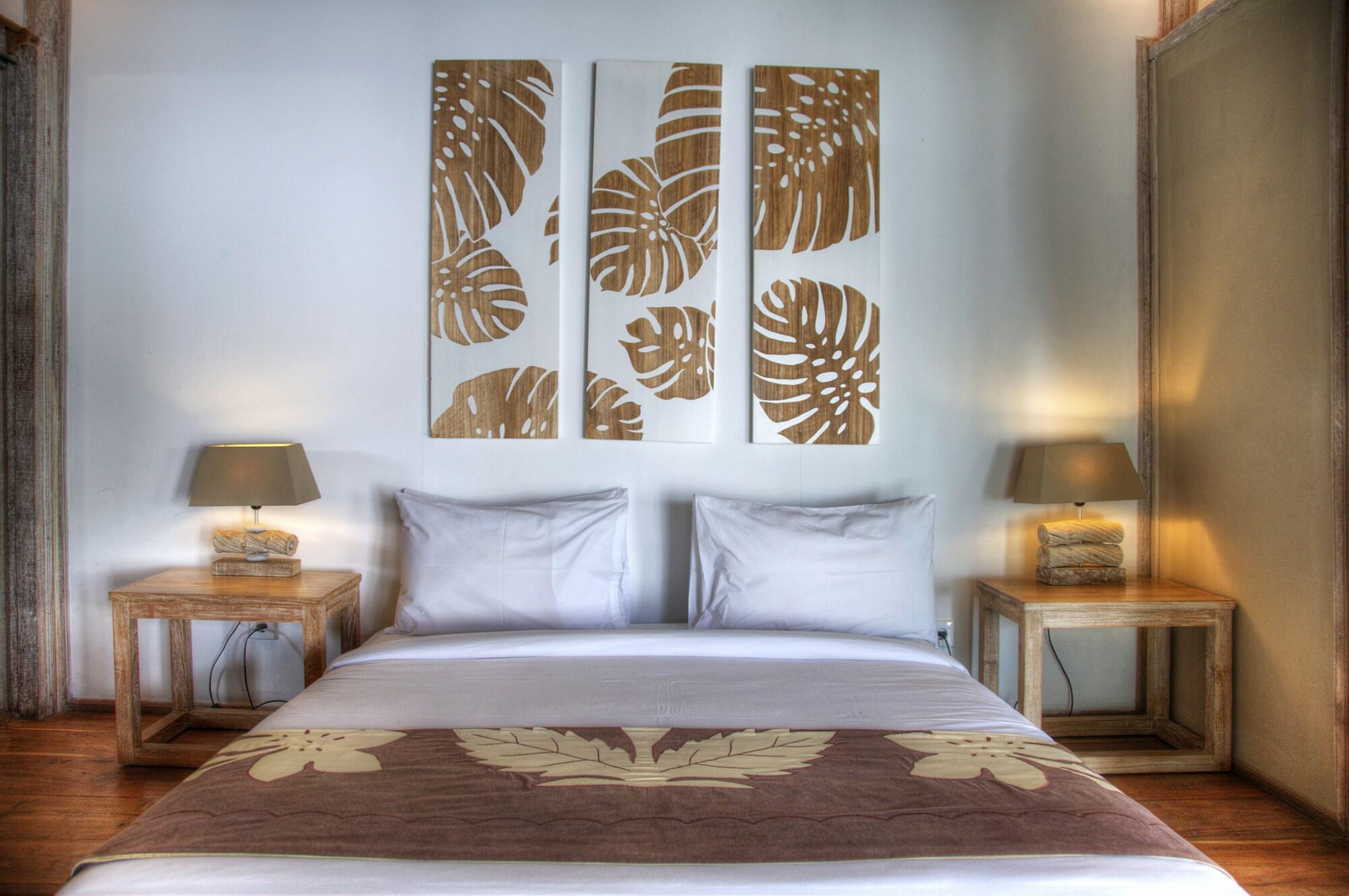 Villa Layla - Charming 2Br Villa In Oberoi - Prime Location! เซมินยัค ภายนอก รูปภาพ