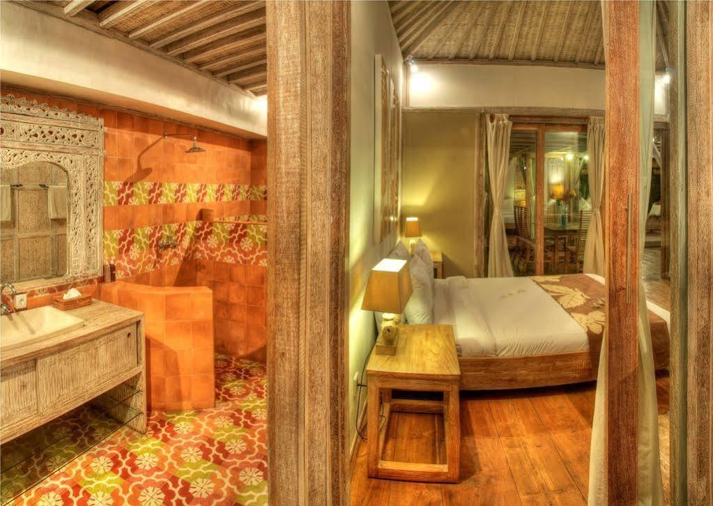 Villa Layla - Charming 2Br Villa In Oberoi - Prime Location! เซมินยัค ภายนอก รูปภาพ