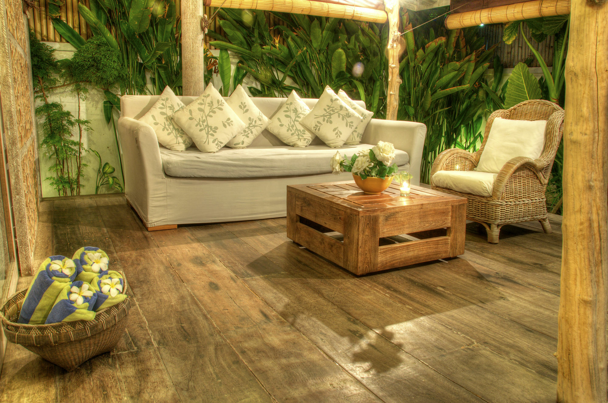 Villa Layla - Charming 2Br Villa In Oberoi - Prime Location! เซมินยัค ภายนอก รูปภาพ